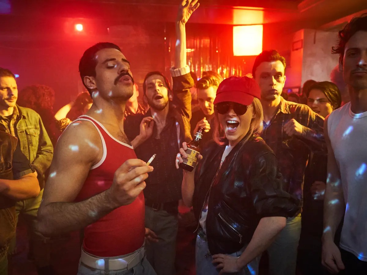 This story about Freddie Mercury sneaking Princess Diana into a gay bar should really be in The Crown