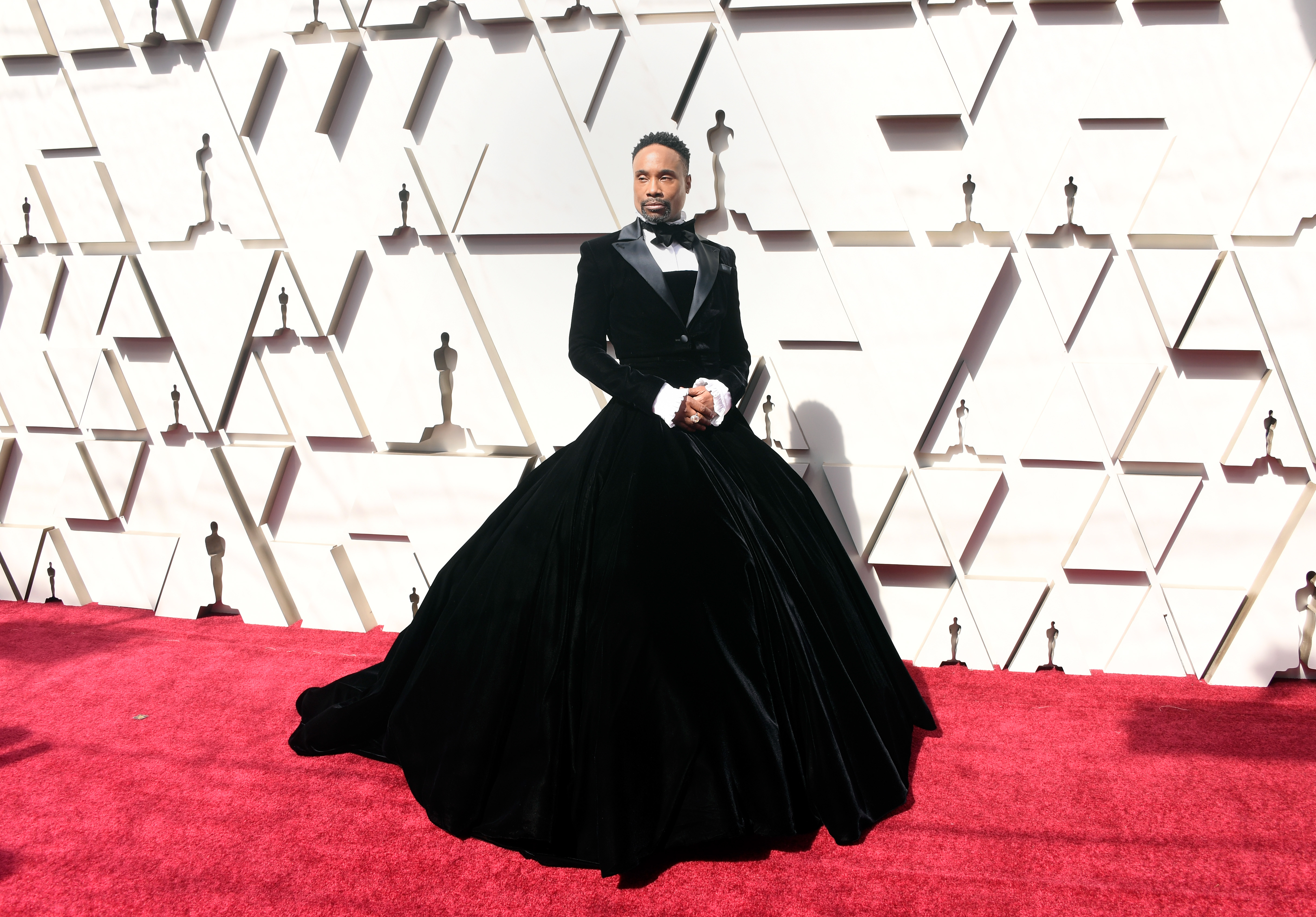 Billy Porter slays Oscars red carpet with tux dress