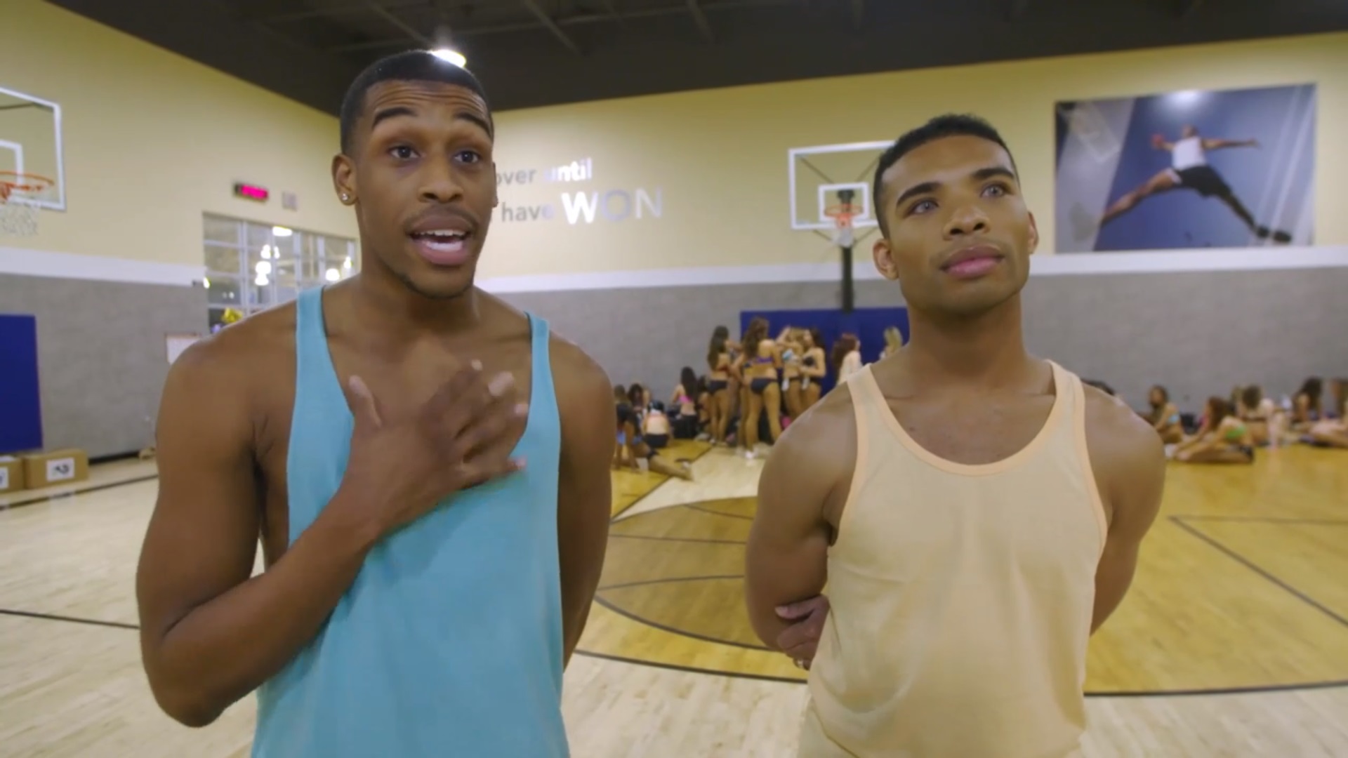 Male cheerleaders to perform at Super Bowl