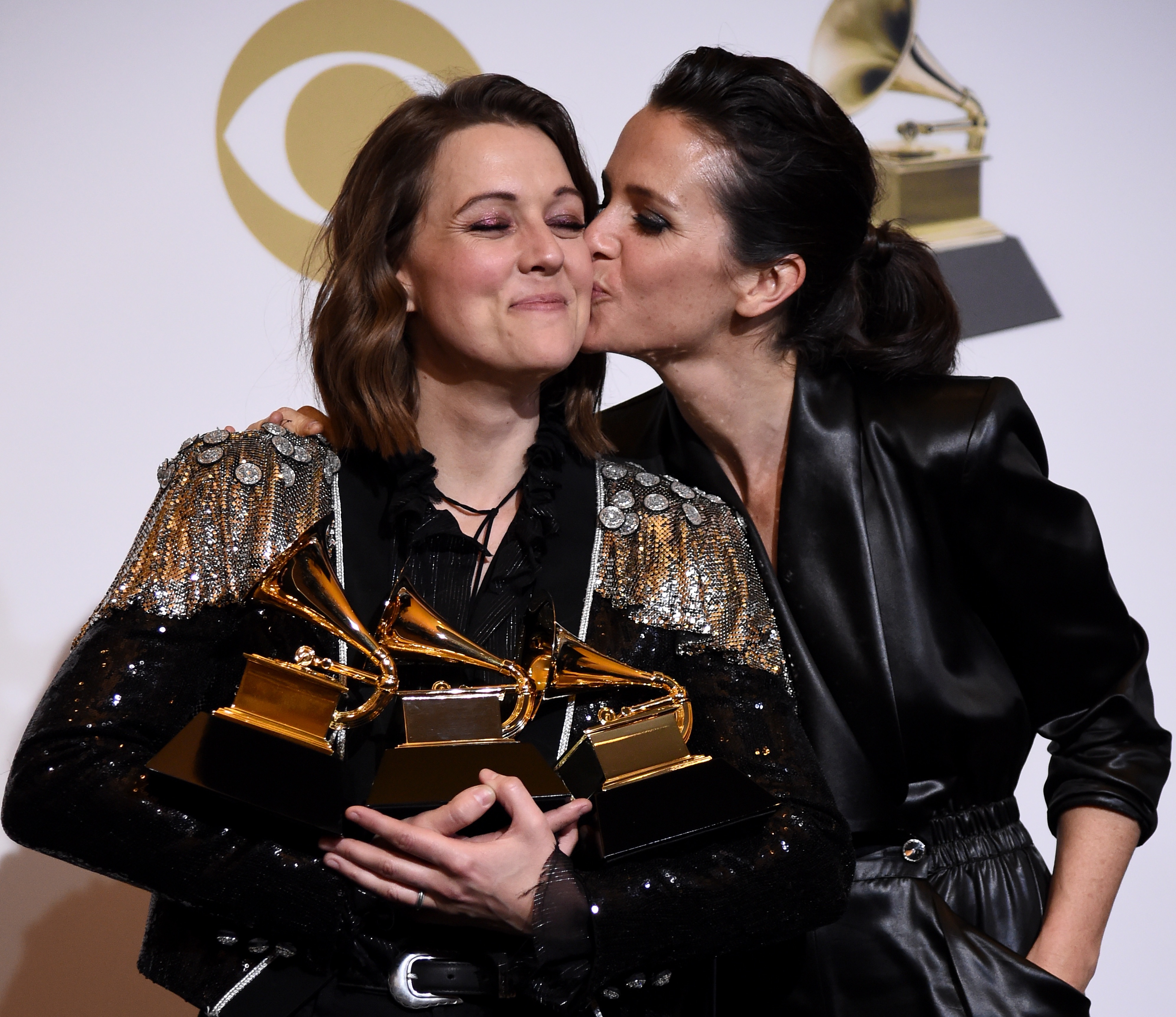 Lesbian Grammy winner Brandi Carlile dedicates victory to misfits