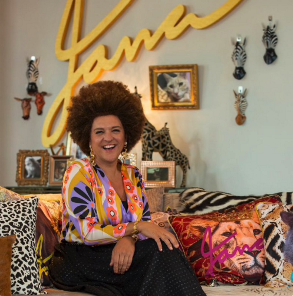 Chris Lilley criticised for dressing as 'blackface' lesbian in Netflix's Lunatics