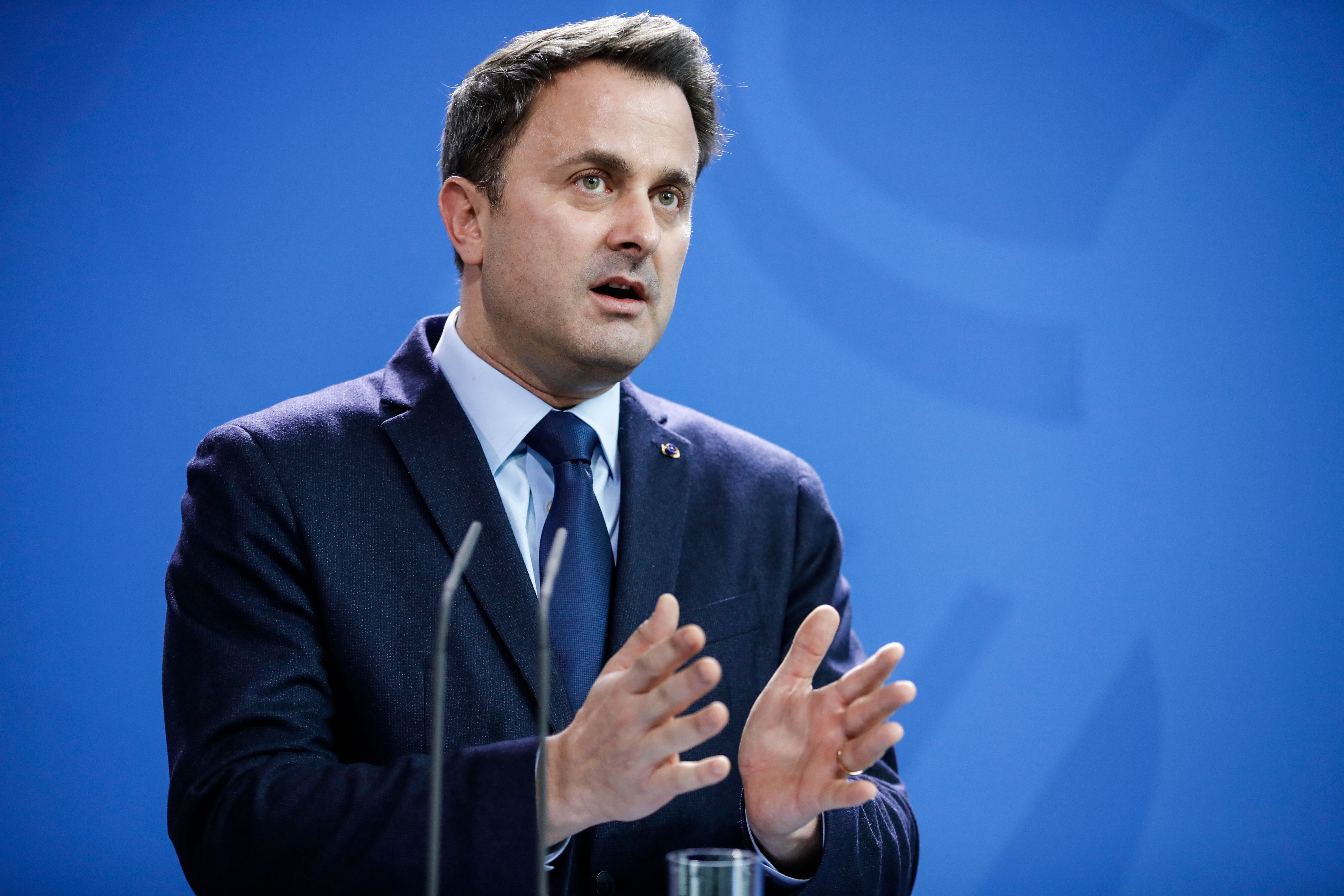 Gay Luxembourg PM Xavier Bettel stuns Arab leaders with pro-gay speech