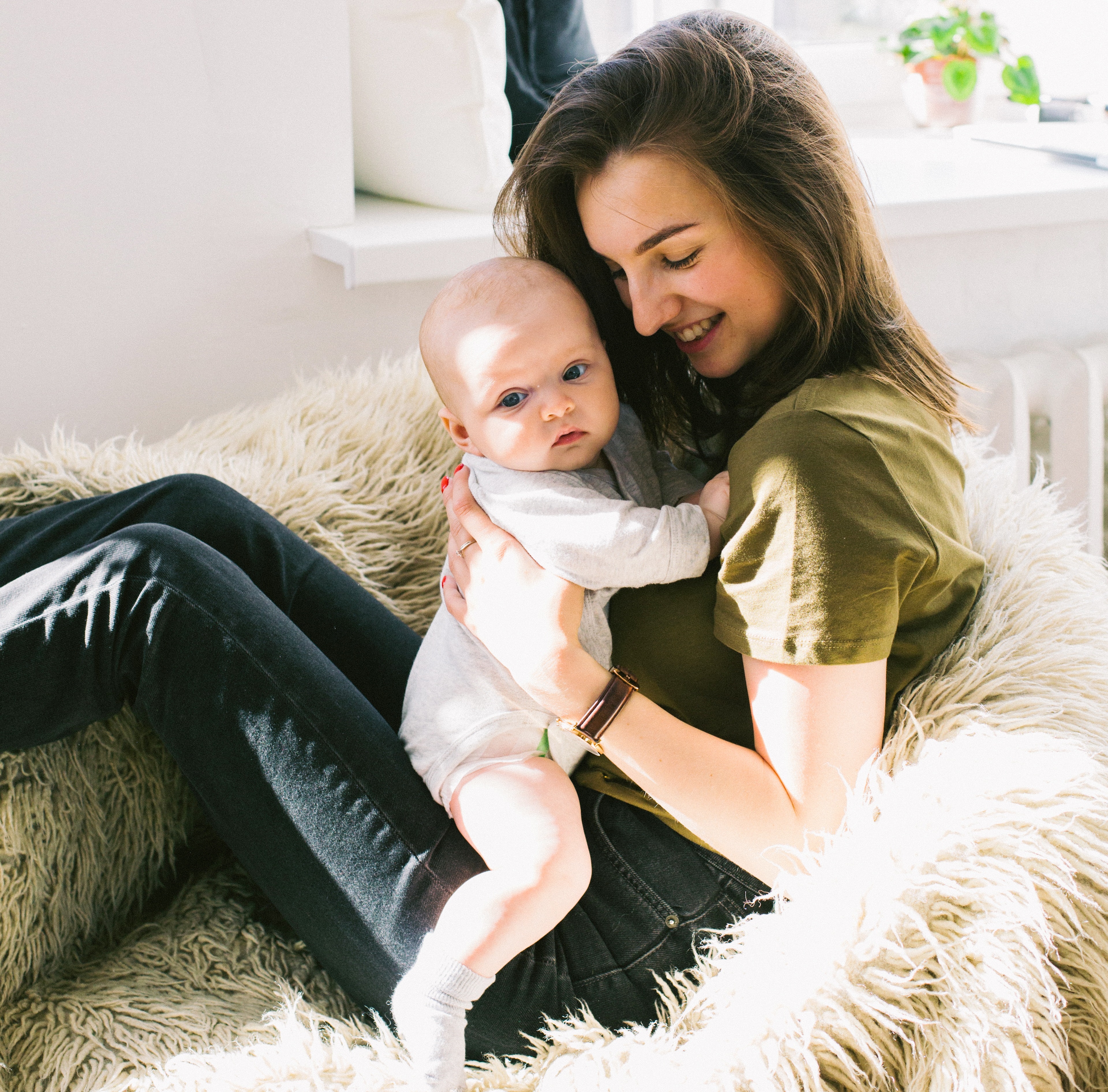 Lesbian couple offer £35k for 'manny' to be 'male role model' for daughter