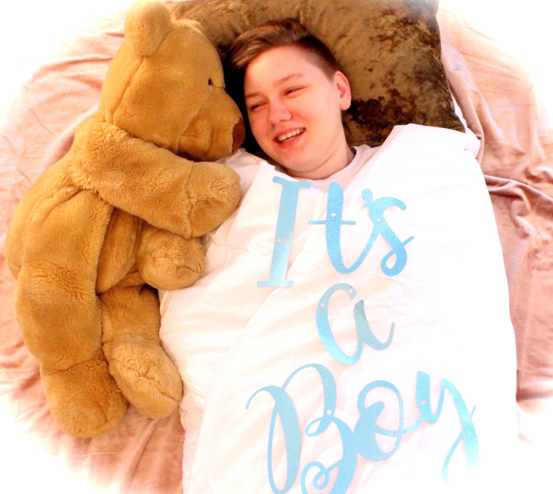 Mother goes viral with ‘It’s a boy!’ photoshoot for transgender son