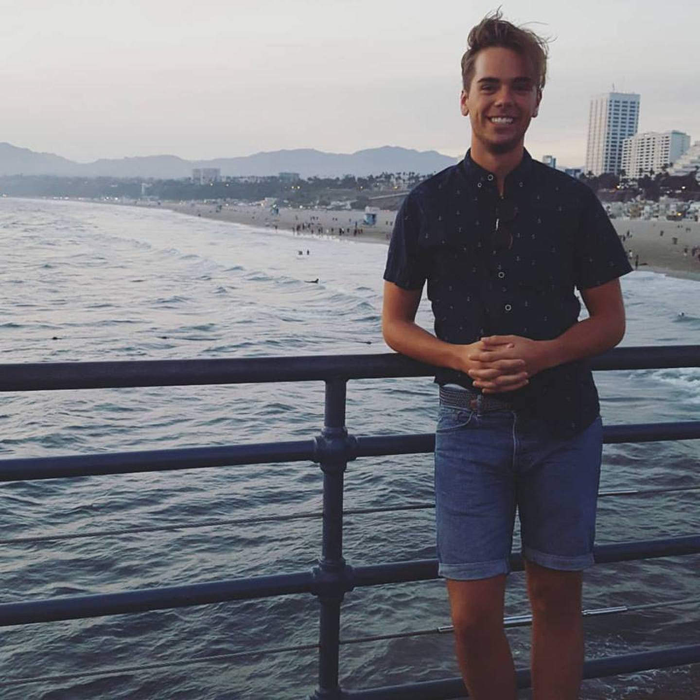 Valedictorian at Mormon college goes viral with coming out speech