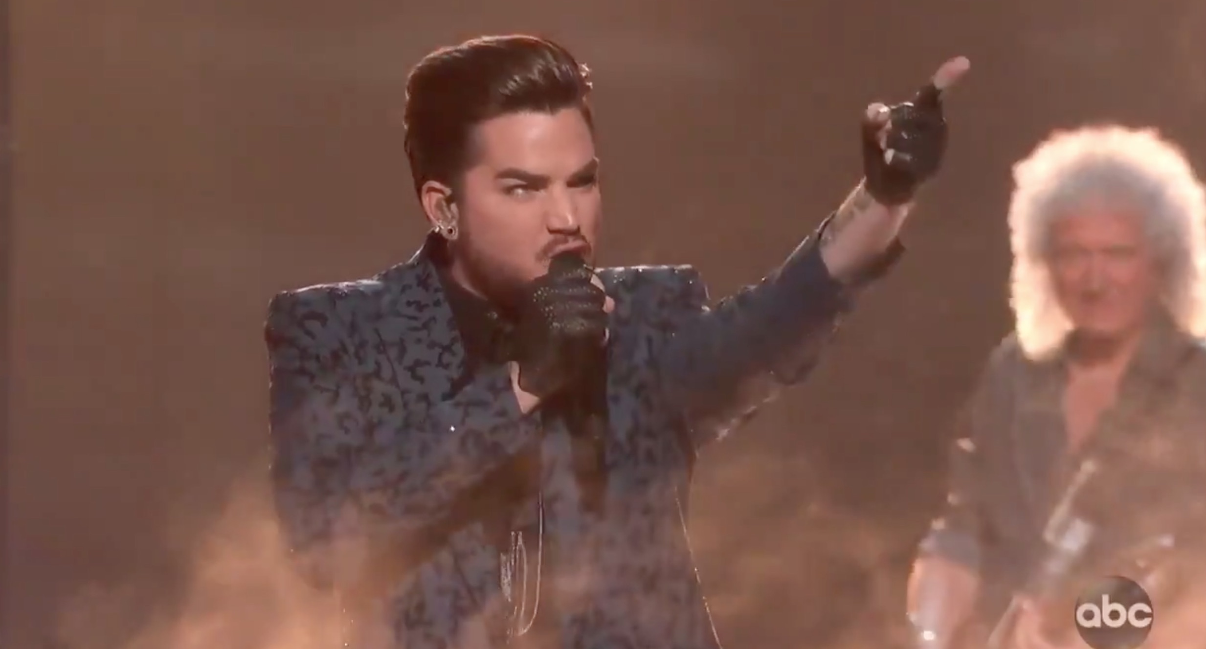Oscars opens with Queen, Adam Lambert and Freddie Mercury tribute