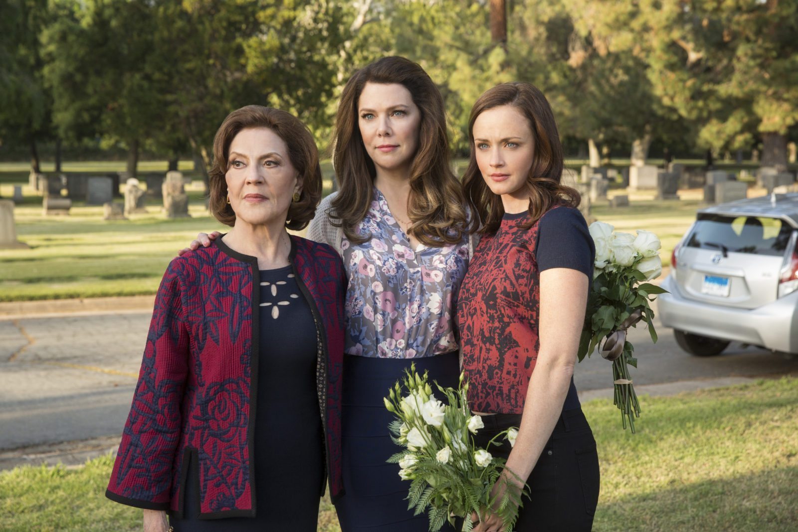 Gilmore Girls writers penning sitcom about gay senior citizens