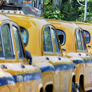 India launches LGBT taxi service in spite of anti-gay law