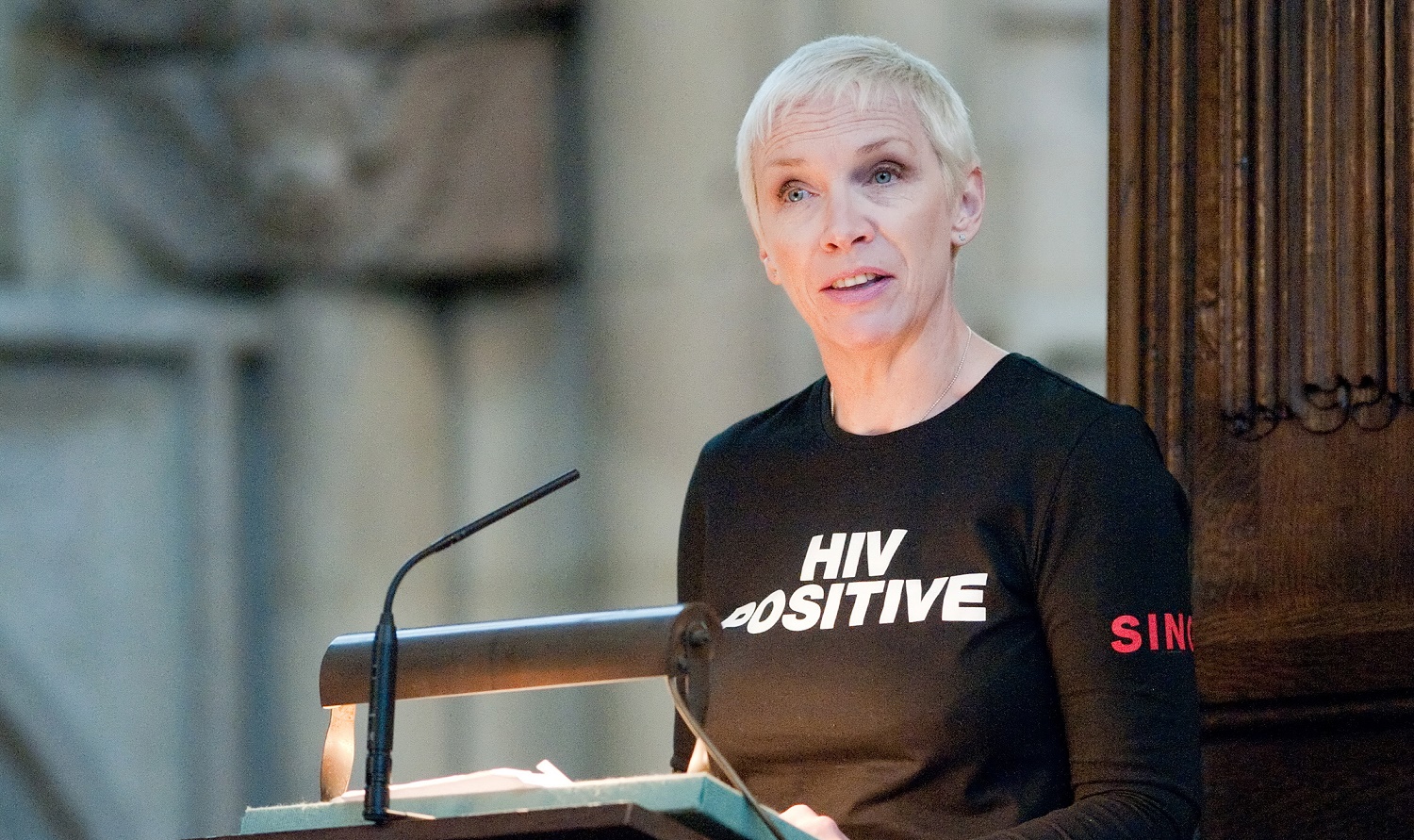 Annie Lennox receives prestigious award for HIV activism