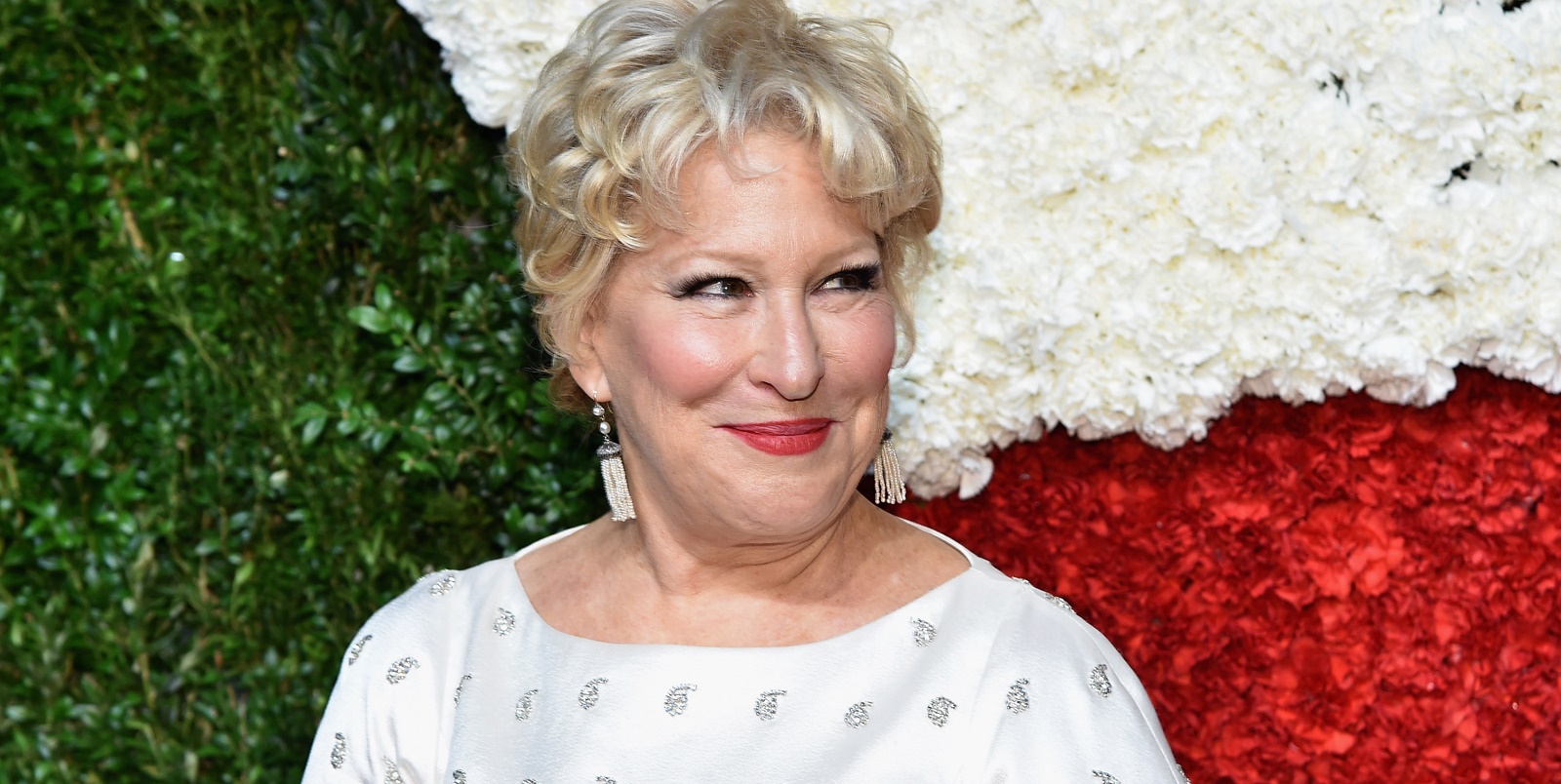 Bette Midler apologises for joking Caitlyn Jenner could 'go back to being Bruce' after TV show axe
