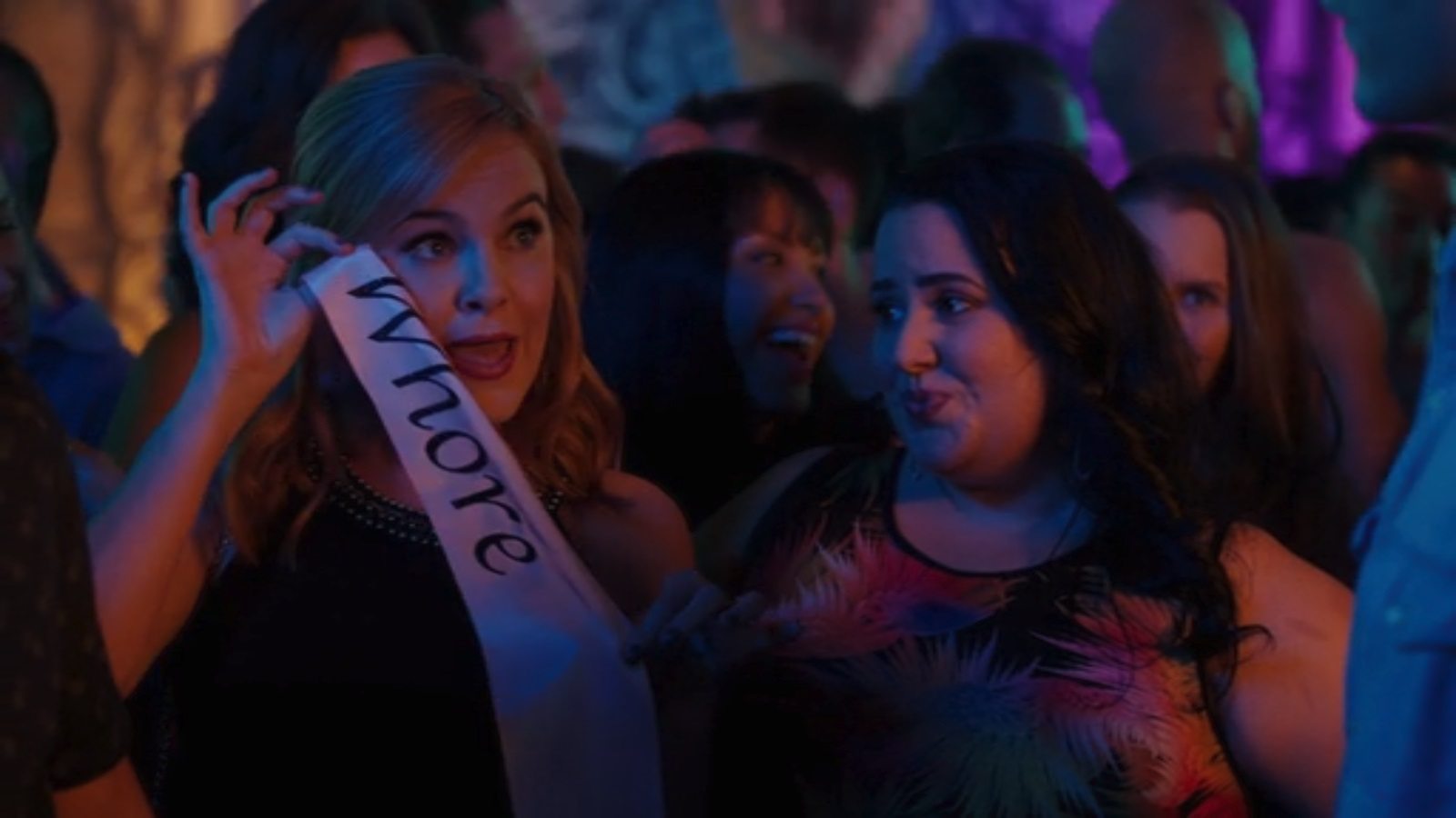 Crazy Ex-Girlfriend takes a swipe at straight women in gay bars