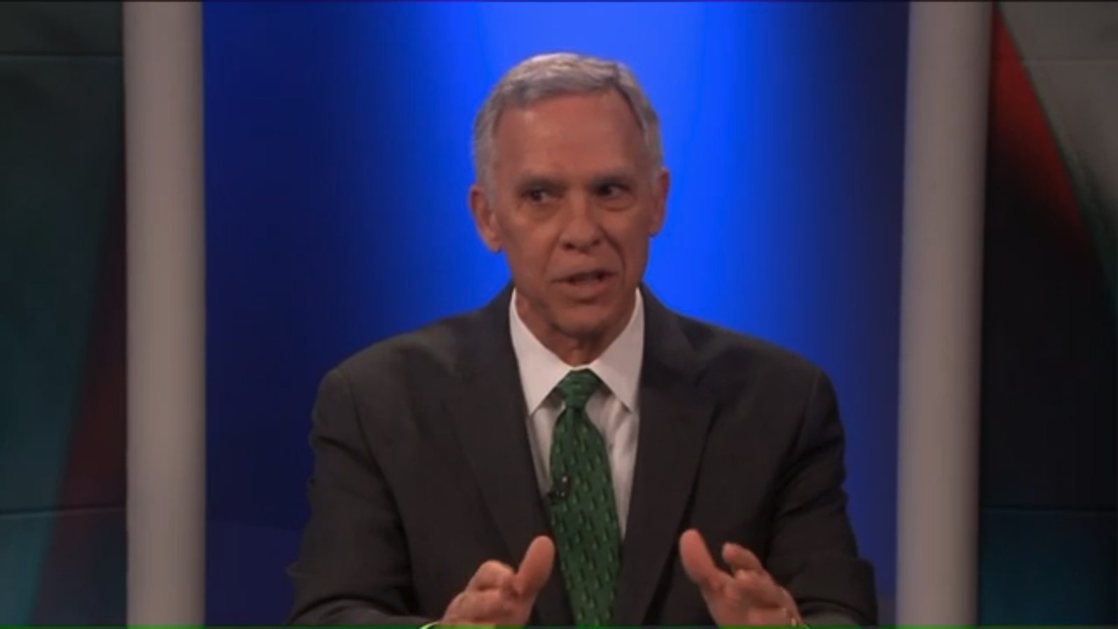 Republican who claimed gay rights mean you can 'sleep with little boys' will stay on school board