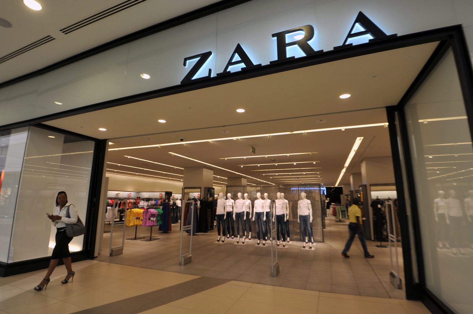 LGBT Syrian refugees ordered to leave Zara after homophobes attacked them
