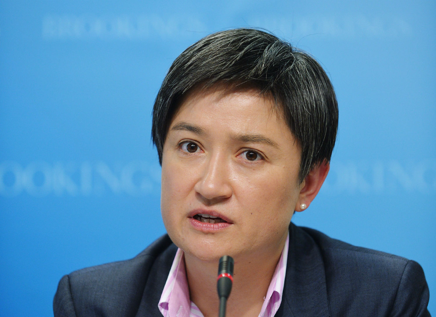 Australian politicians face off over marriage equality