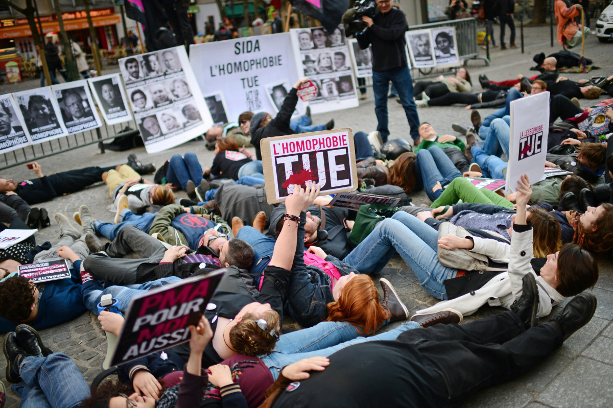 France rules that using the term 'homophobe' to describe homophobic groups is defamatory