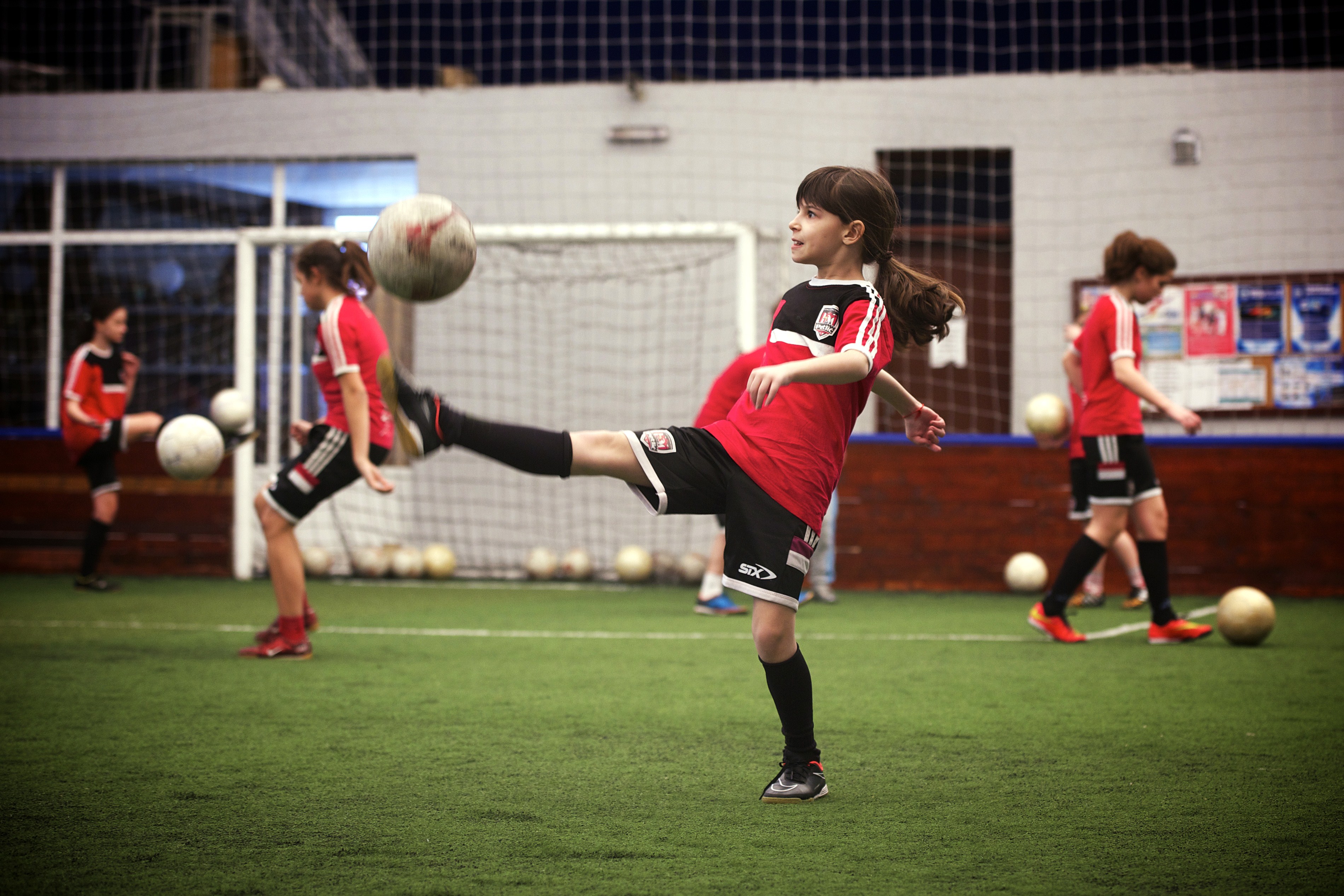 Girl is called 'lesbian' for playing football
