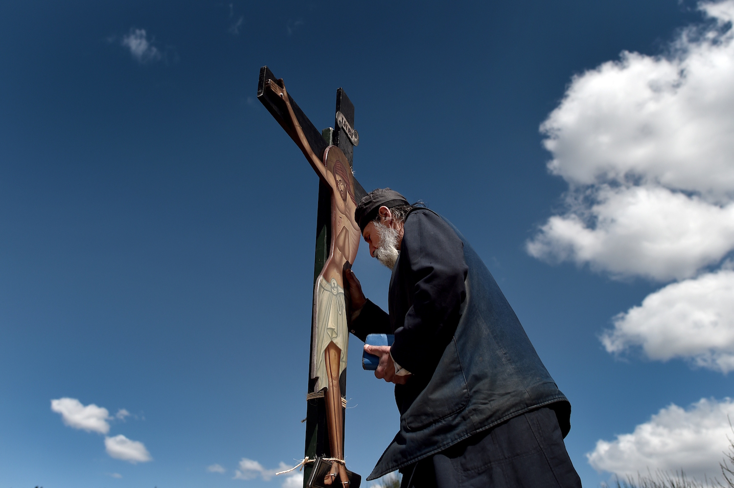 Greek MP asks for God's forgiveness for voting in favour of gay civil partnerships