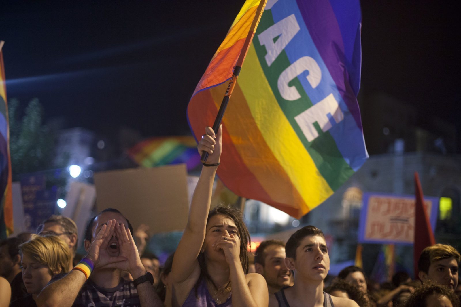 Commonwealth homophobia: More than 100,000 sign petition calling for gay sex to be decriminalised