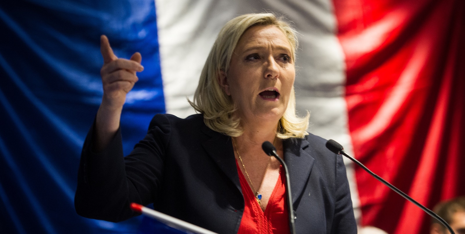 Anti-gay marriage Marine Le Pen through to French presidential run-off