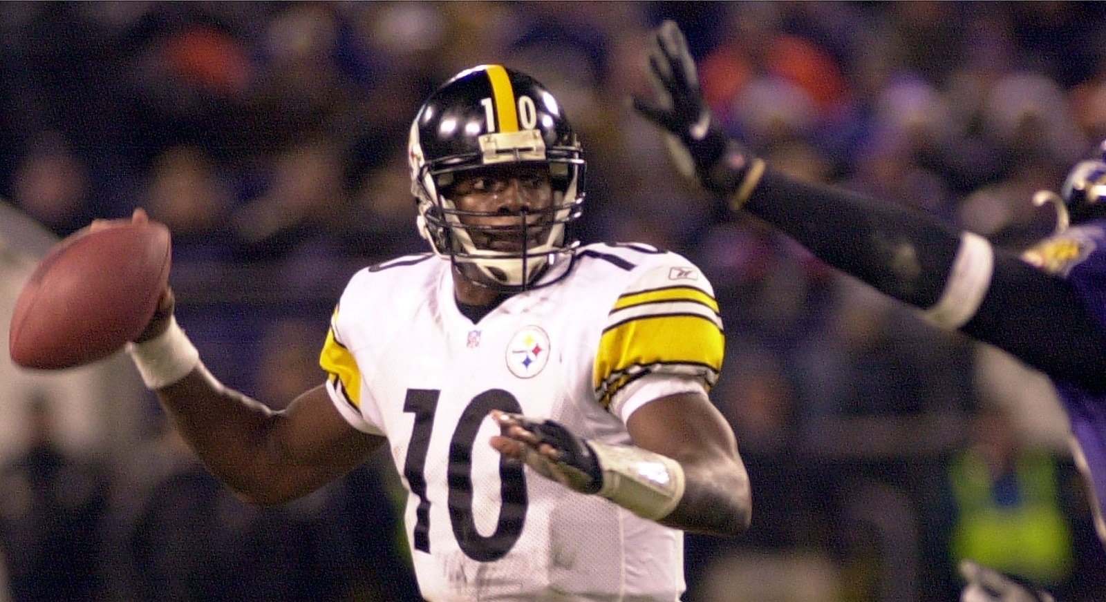 NFL quarterback files $4.5 million lawsuit against man who claimed he was in the closet