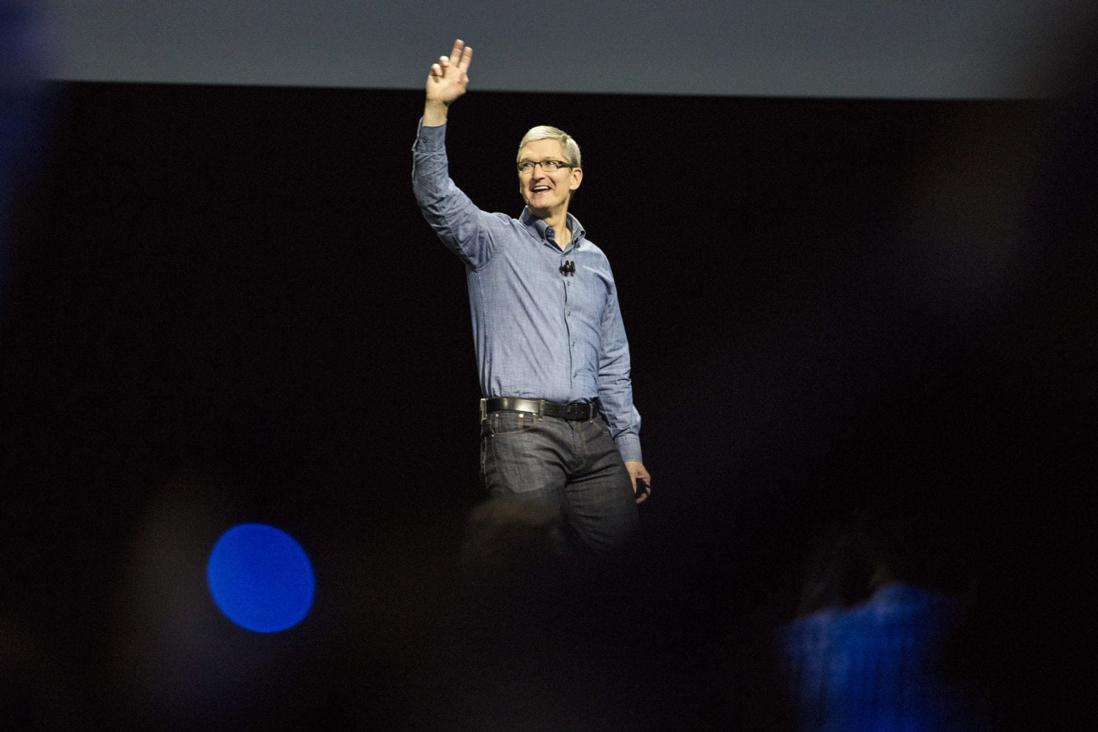 Apple CEO Tim Cook tells LGBT youth: 'You are a gift to the world'