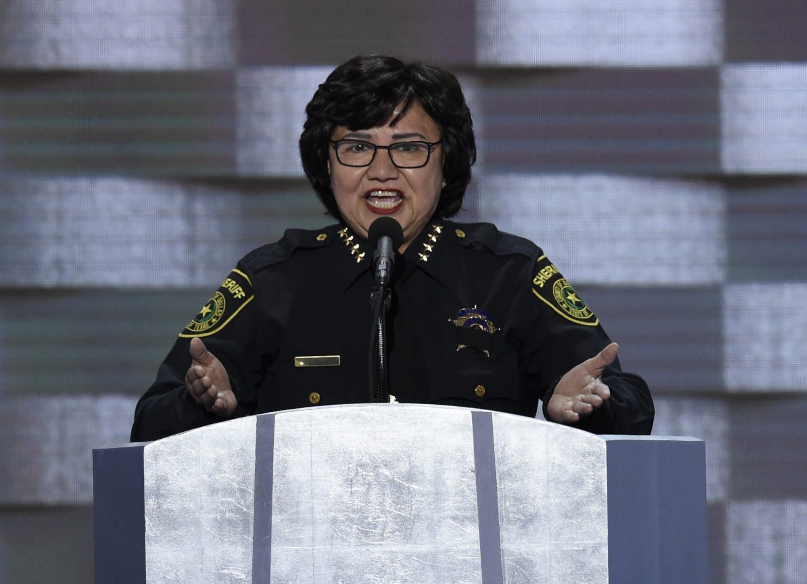 Meet the lesbian sheriff who's running against an anti-gay Governor - in Texas