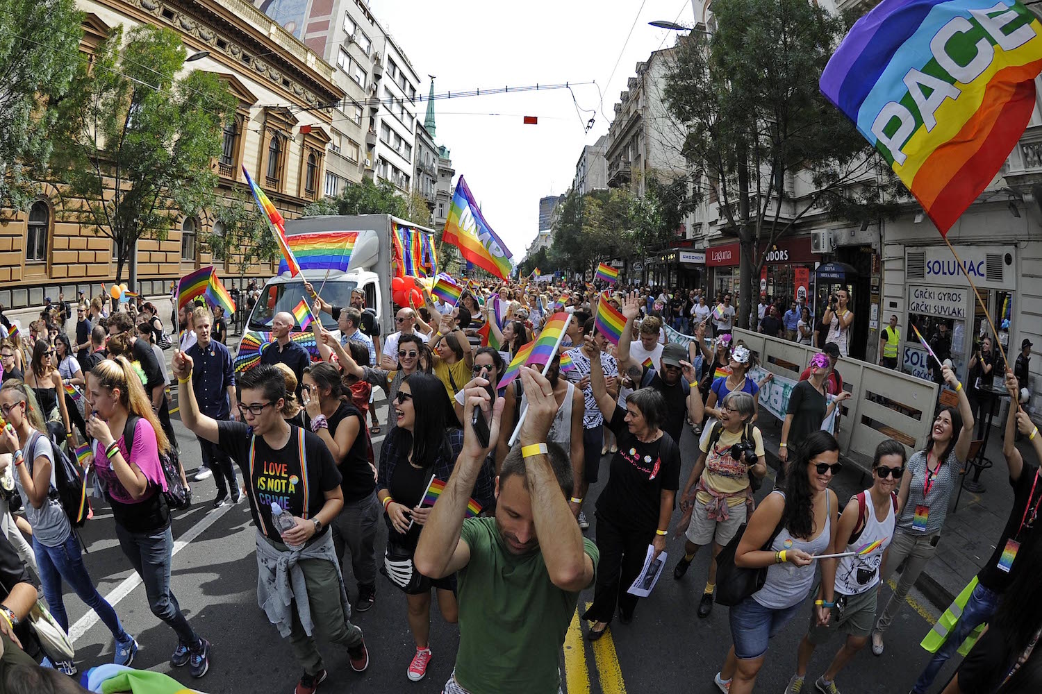 Belgrade Pride goes off without incident despite fears of extremist attack (PHOTOS)
