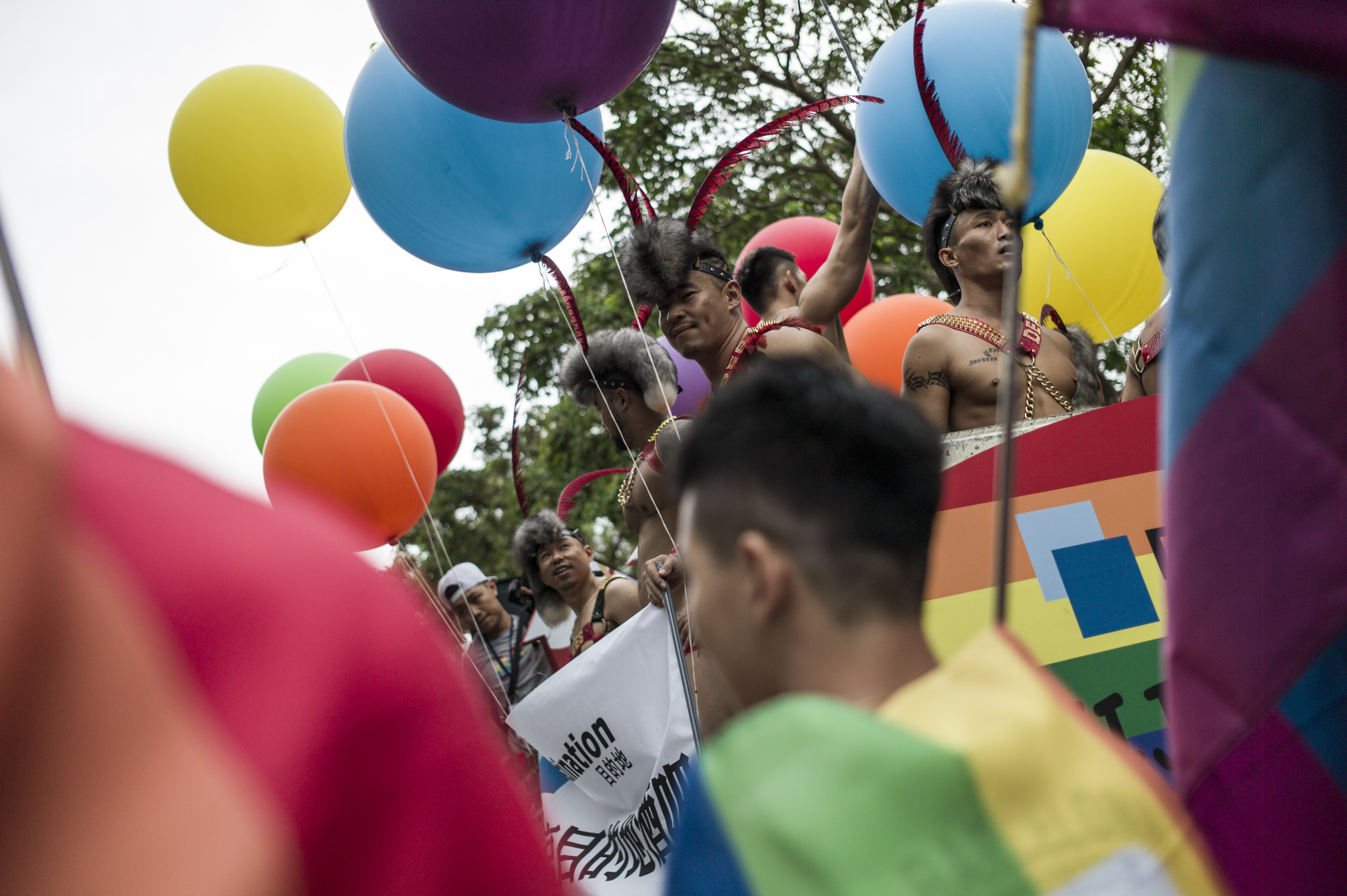 Woman must pay husband huge sum after leaving him for a woman