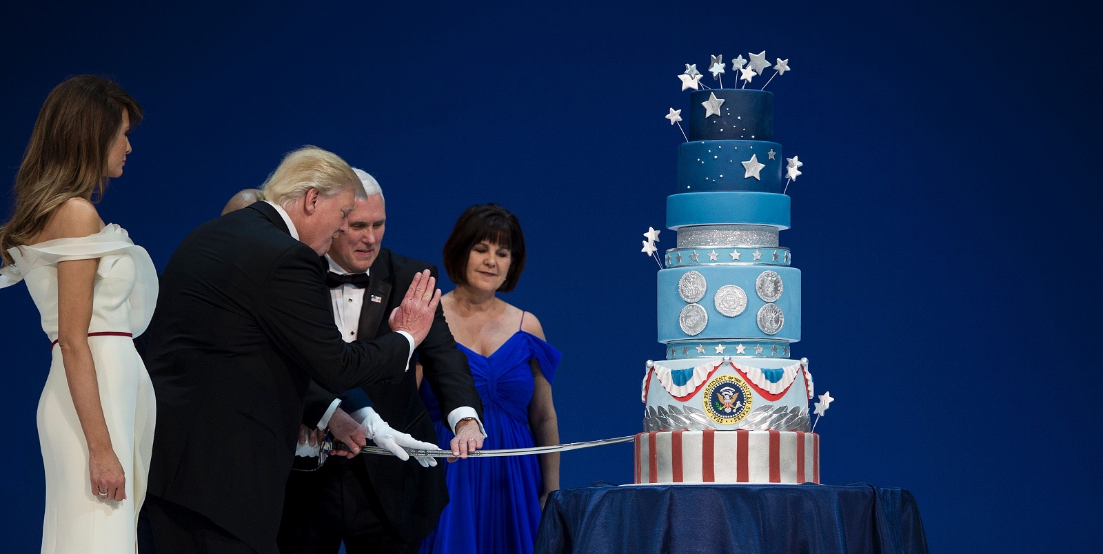Bakery donates profits from Trump's inauguration cake to fight for LGBT equality