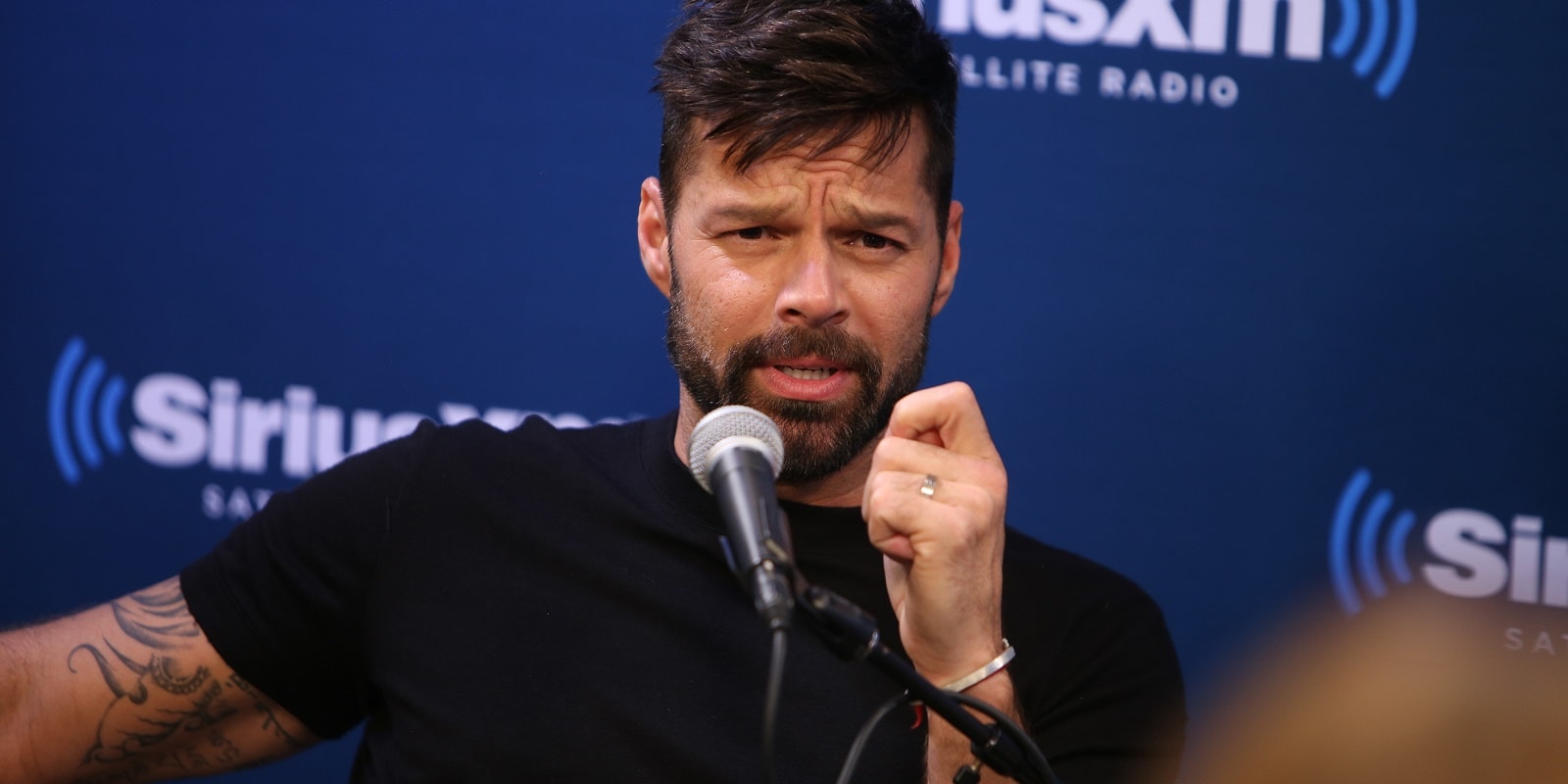 Ricky Martin signs up for gay American Crime Story role