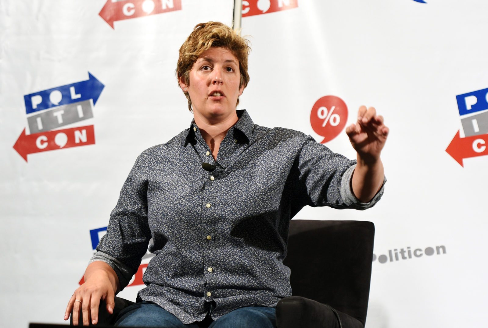 A 'liberal lesbian' reveals what it's really like to work for Fox News