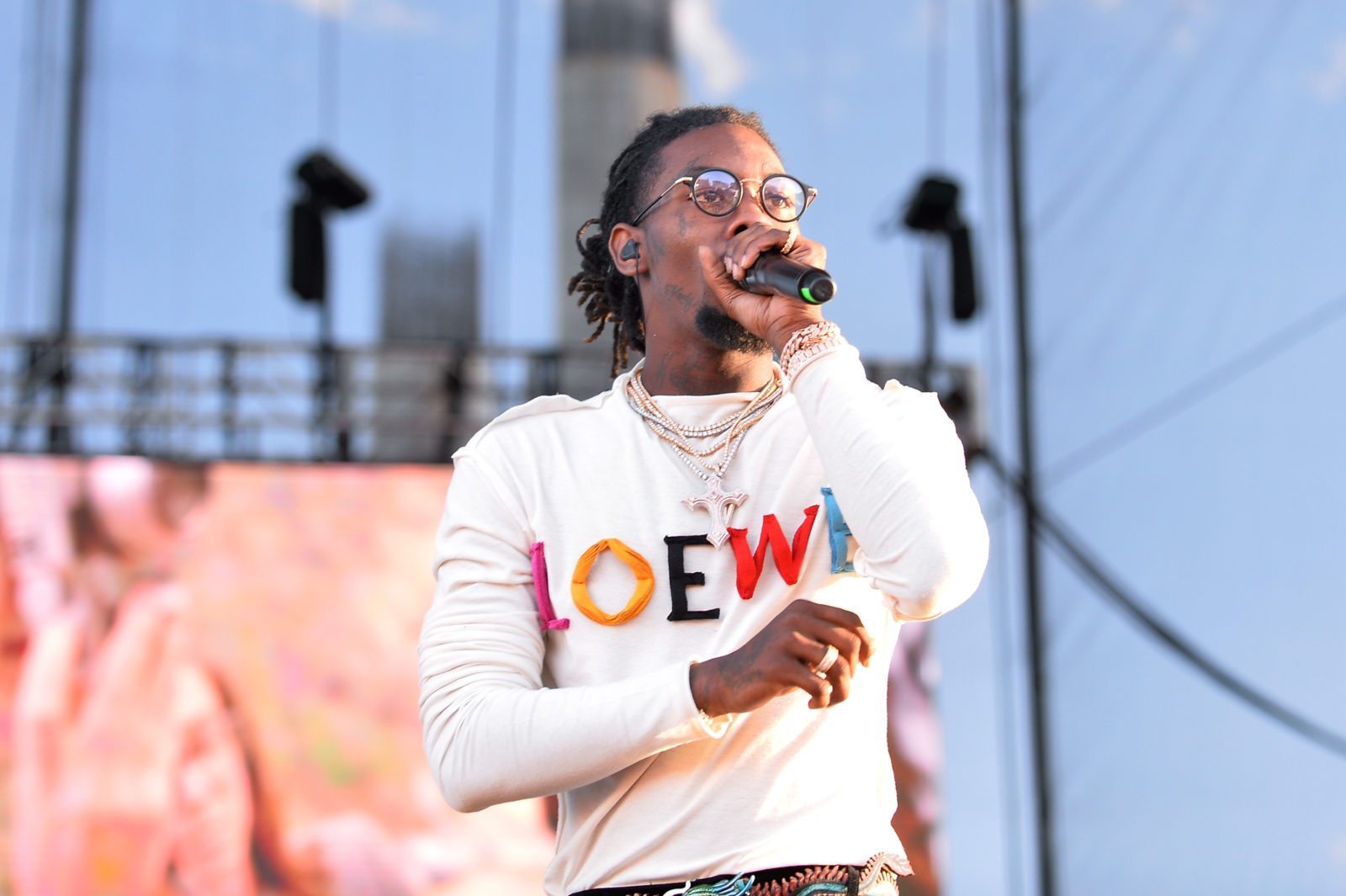 Offset issues half-hearted apology over homophobic lyric