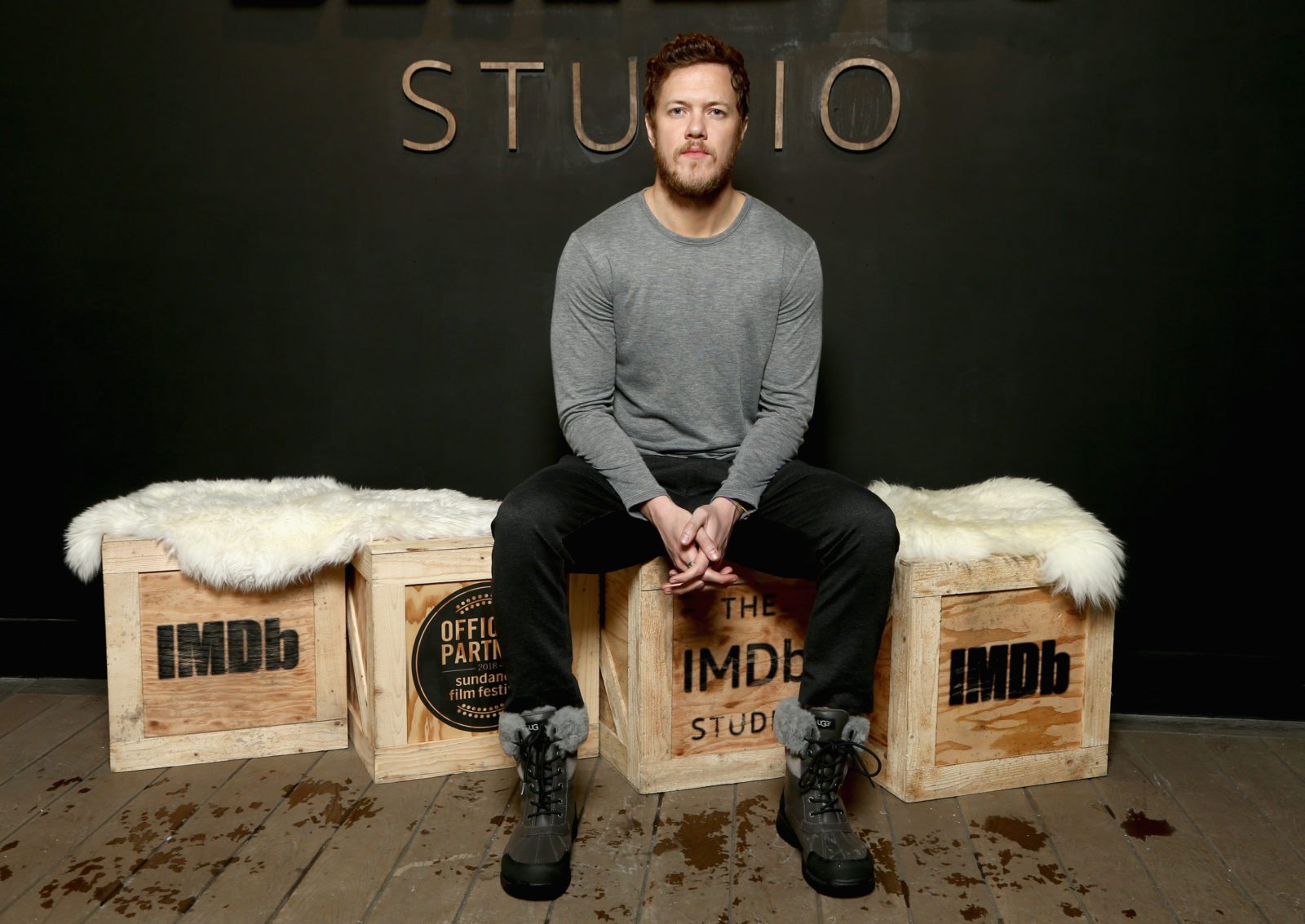 Imagine Dragons' lead singer sends LGBT youth 'love' and 'peace' in emotional speech