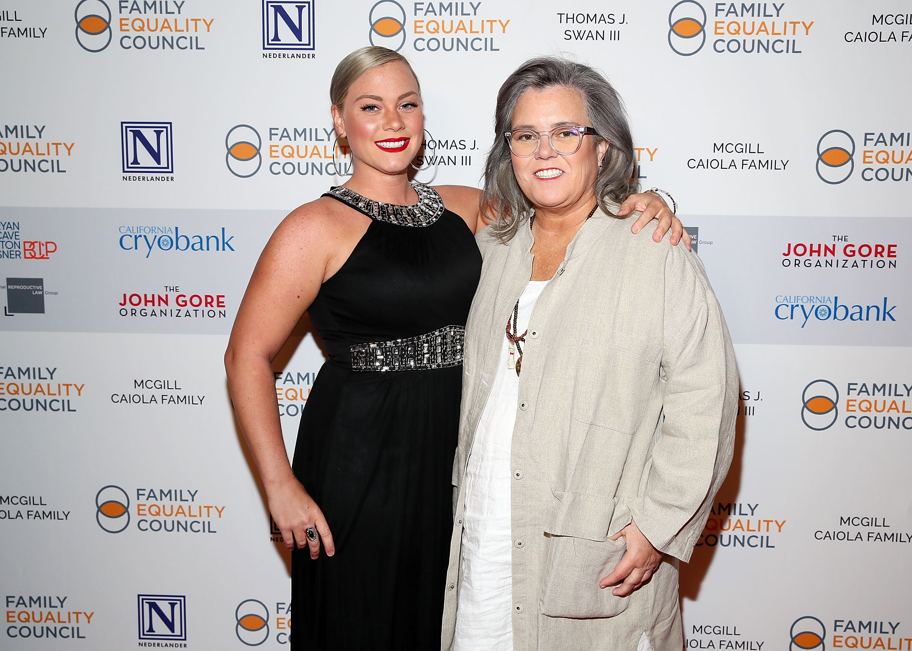 Rosie O’Donnell gets engaged to police officer