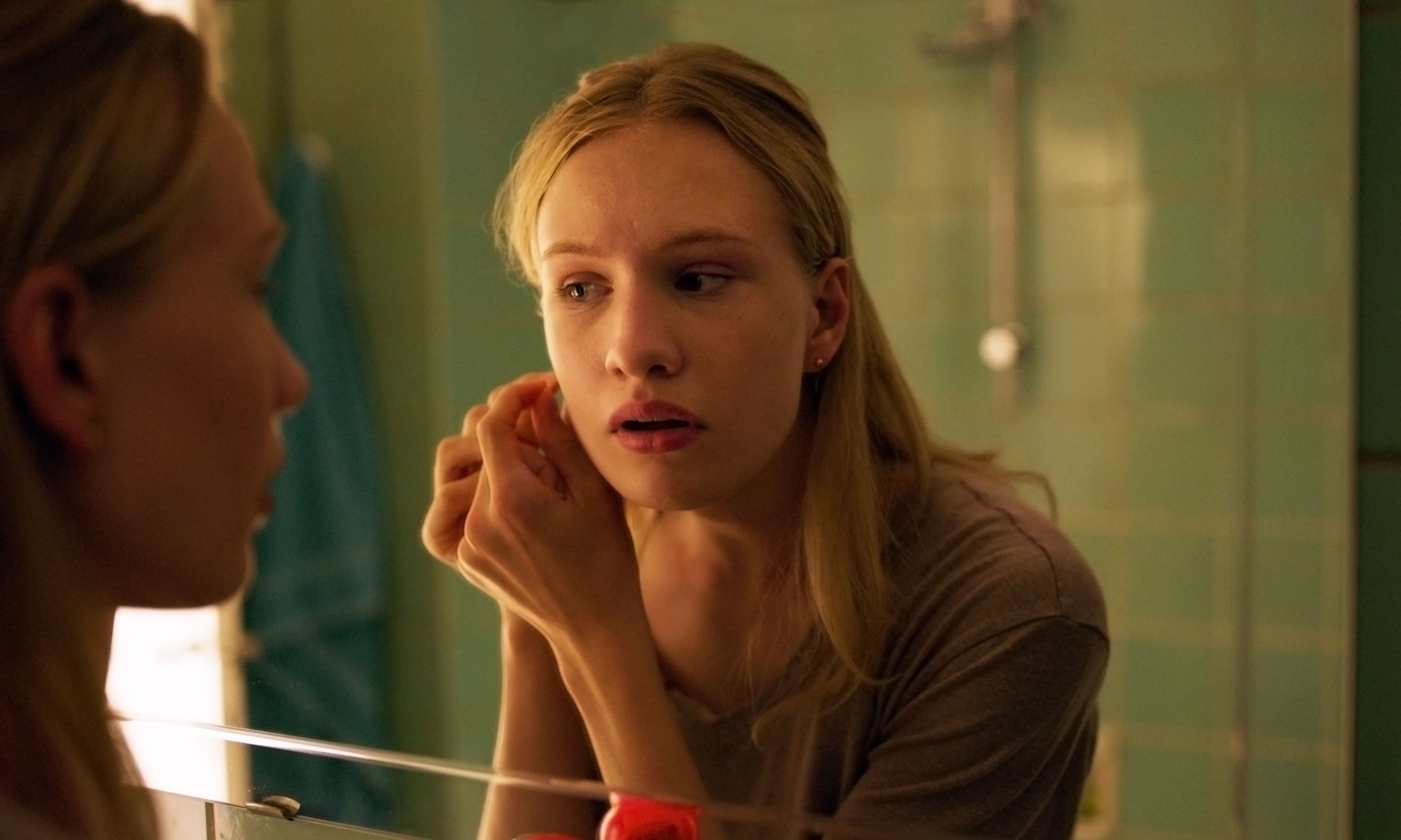 Trans film critics blast Netflix Oscar contender 'Girl' as 'dangerous'