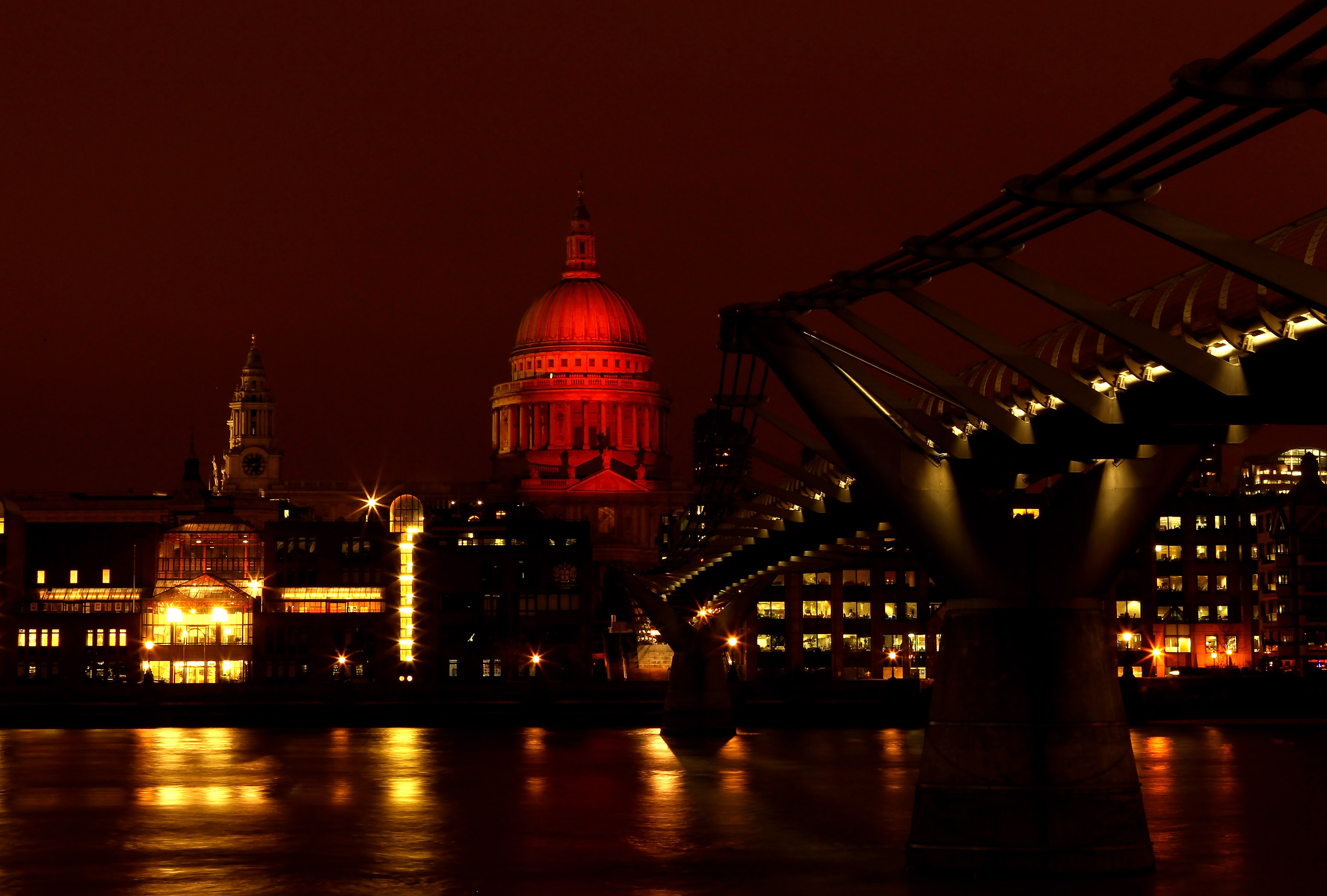 UK achieves HIV prevention targets as new infections plummet