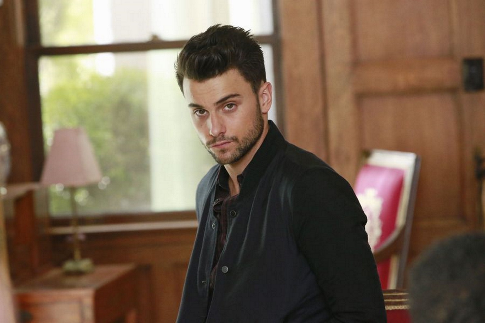 Helping fans come out to their parents is 'a blessing,' says How To Get Away With Murder's Jack Falahee
