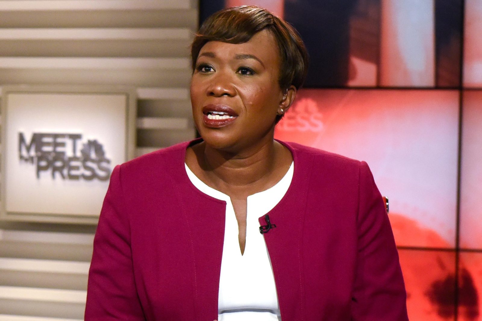 MSNBC host Joy Reid has LGBT award revoked over homophobic blog posts row