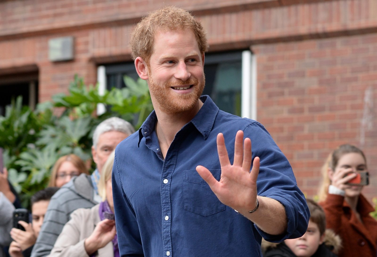 Royal first as Prince Harry picks up award from gay magazine