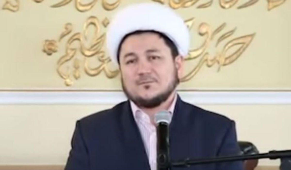 Imam claims that fantasising about strangers during sex makes gay babies