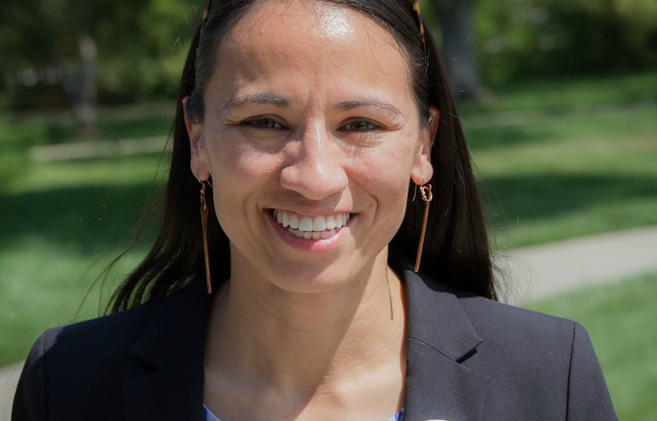 Openly LGBT+ candidate Sharice Davids running for Congress