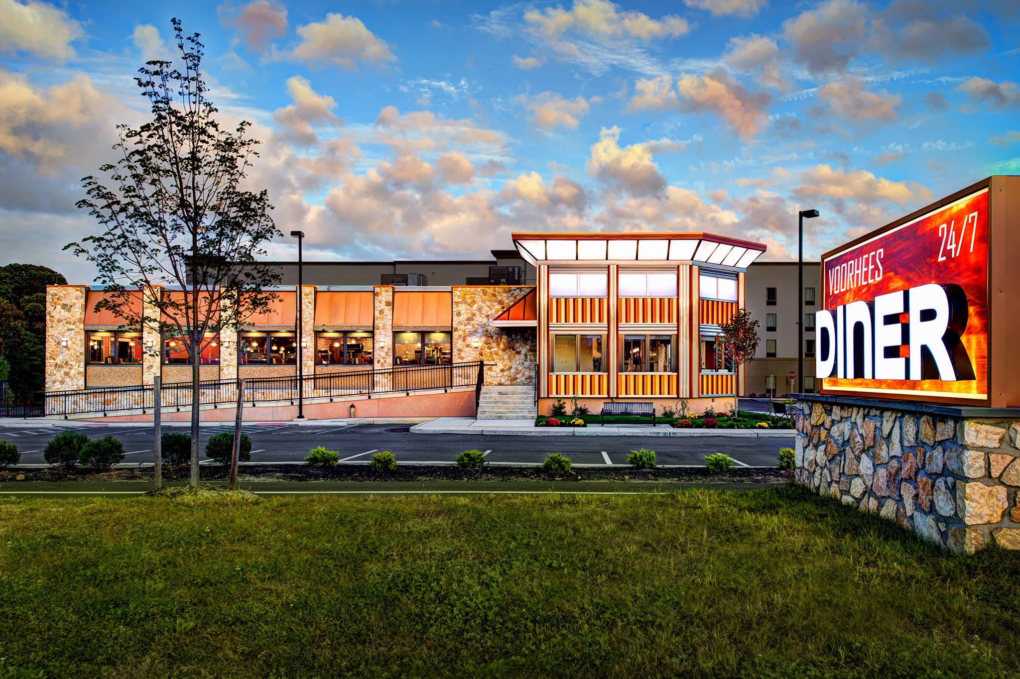 Gay waiter wins $20,000 settlement after being branded a 'faggot'