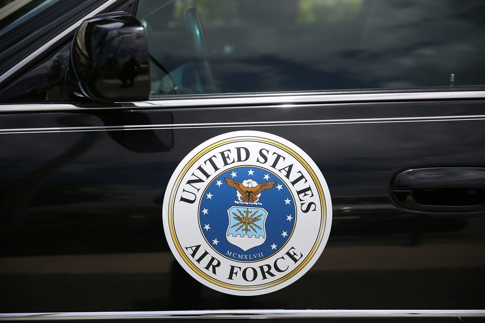 This 90-year-old was expelled from the airforce for being a lesbian, so 60 years later she's suing them