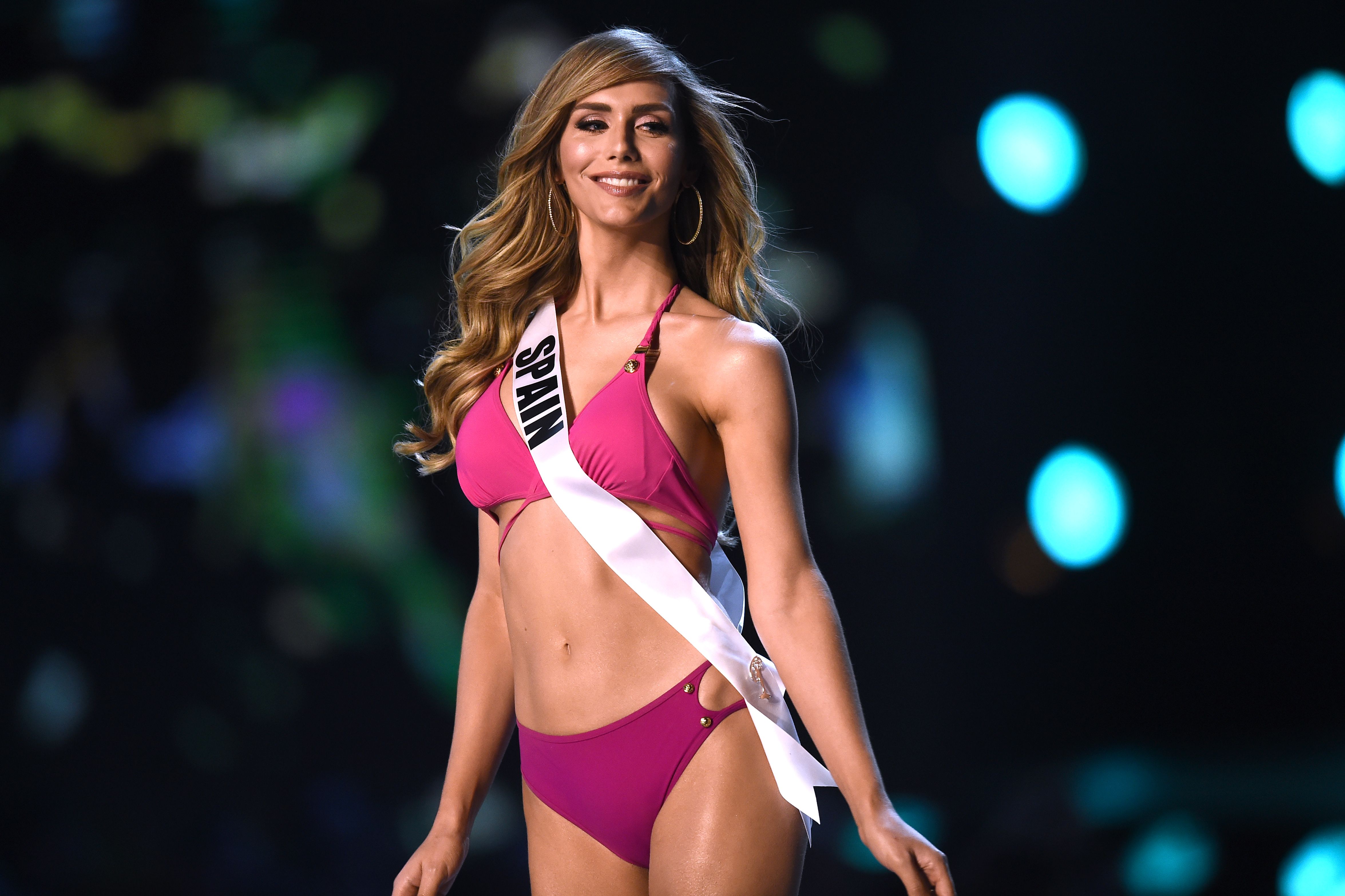 Miss Universe pays special tribute to Angela Ponce as she makes history