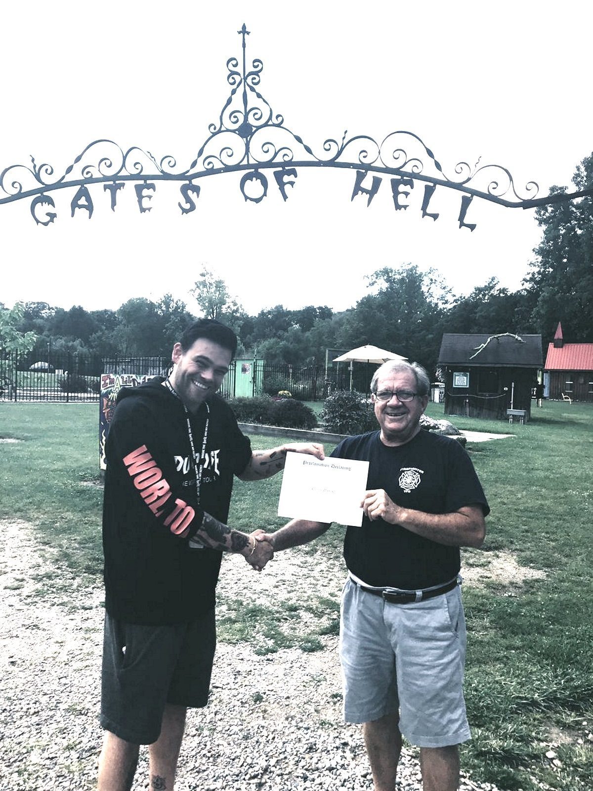 Mayor impeached after announcing ban on straight people