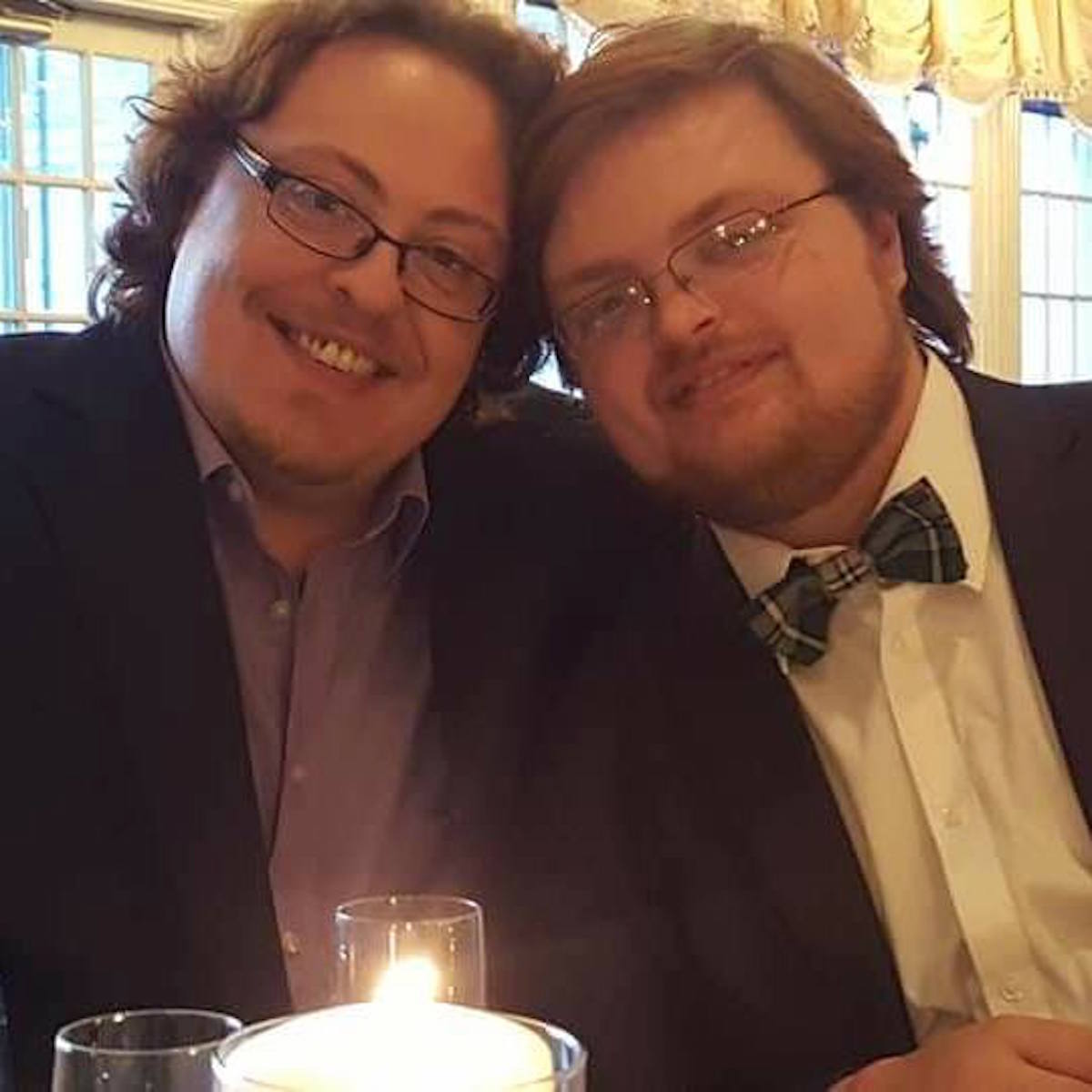 Postal service employee allegedly calls gay couple 'faggots'