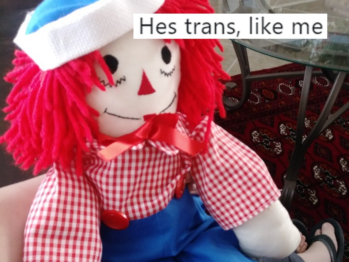 Grandma gifts trans Raggedy Ann doll and wins Christmas