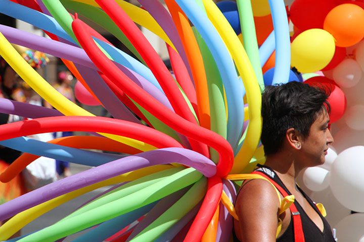 Hawaii bans 'gay panic' defences and gay conversion therapy