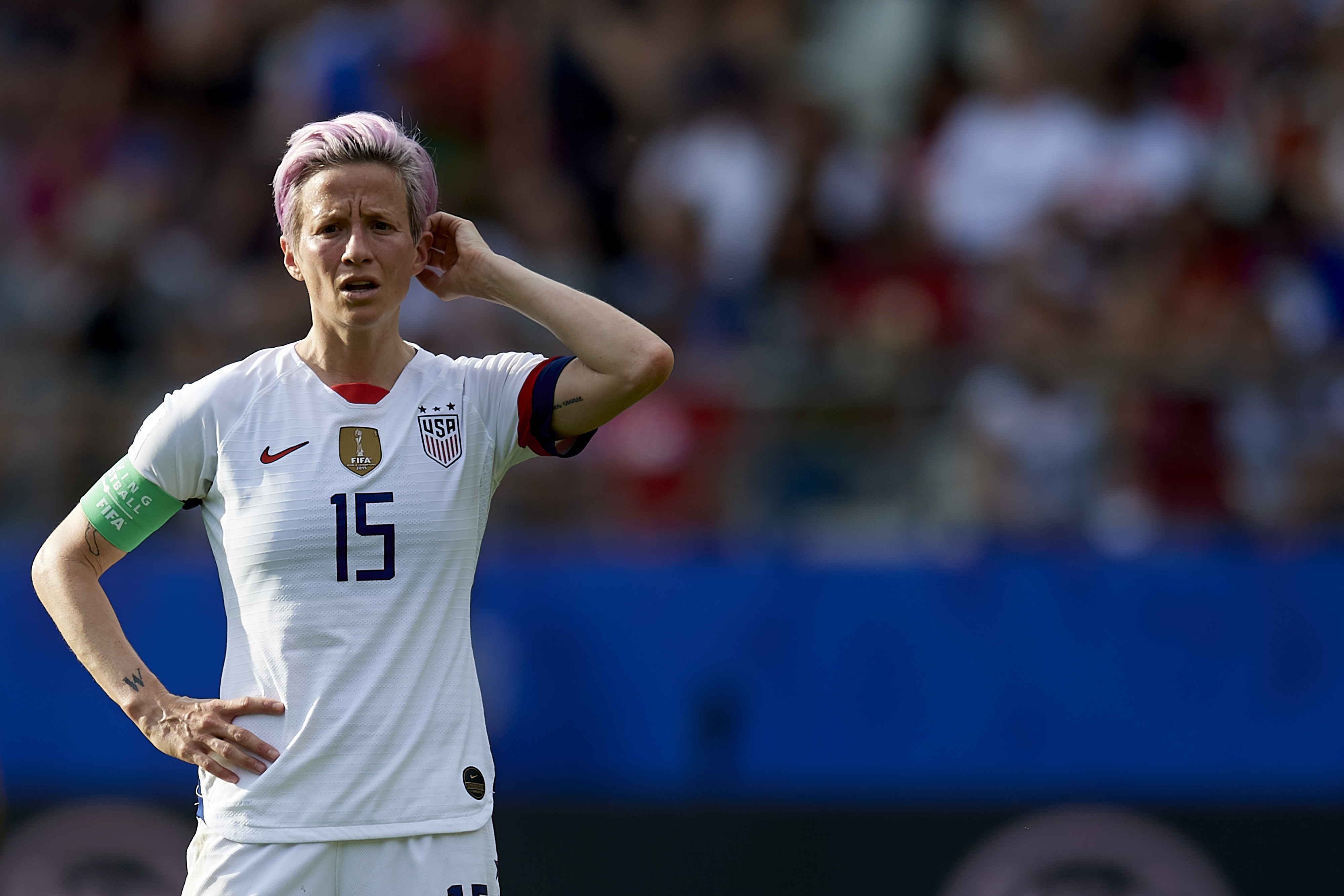 Trump rages after lesbian soccer star Megan Rapinoe says she won't go to White House