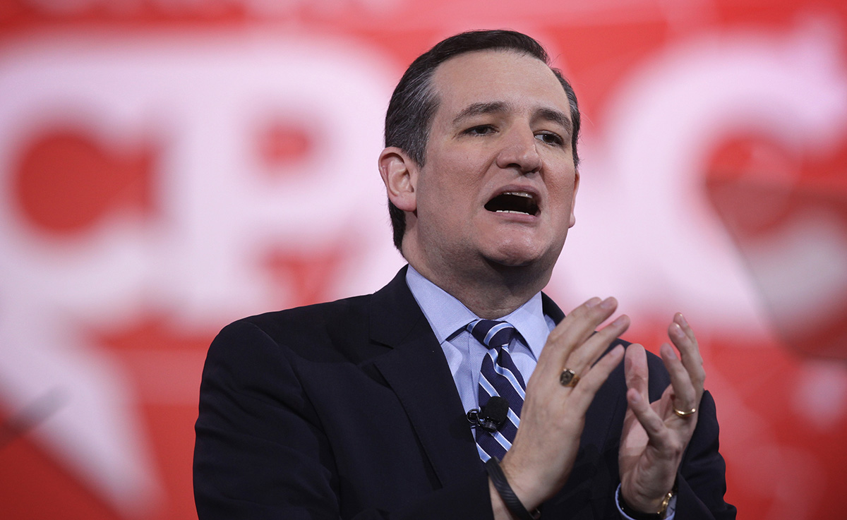 Presidential hopeful Ted Cruz claims gay soldiers destroyed military morale